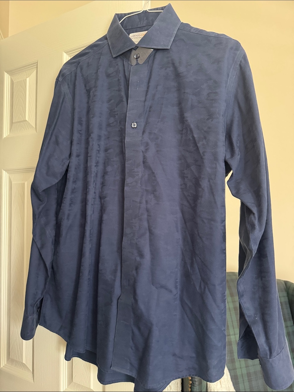 Lorenzo Uomo Dark Navy Long-Sleeve Dress Shirt